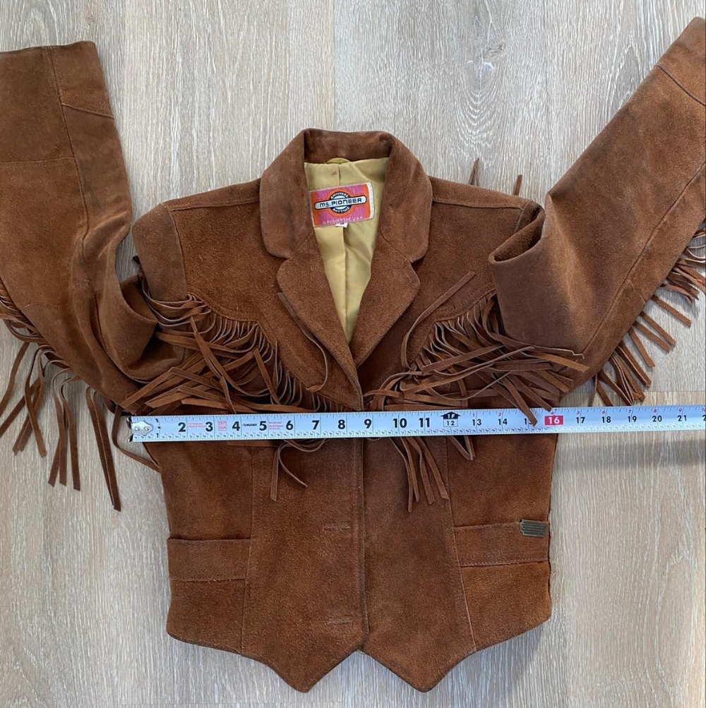 Vintage Suede Leather Brown Fringe Western Jacket - Picture 4 of 9